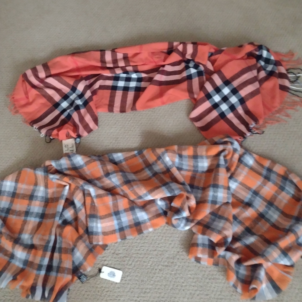 Scarf - Picture 2 of 2